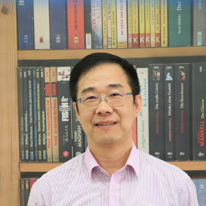 Dr. Lung-Jieh Yang